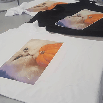 Sous-traitance : Nous pouvons fabriquer une ligne de t-shirts pour vous 
