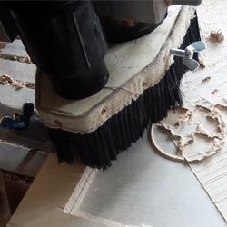 learn with our courses about cnc-milling and cnc laser cutters